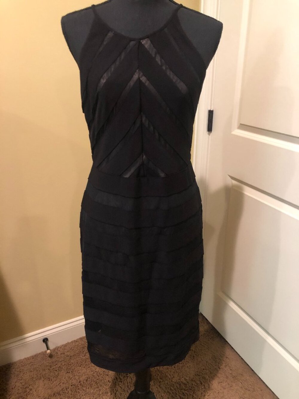 Adrianna Papell Sexy Mitered Banded Jersey/Mesh Sheath Dress BLACK, size 10